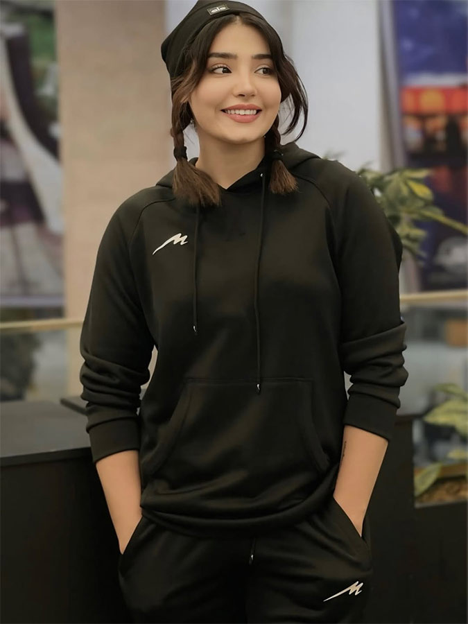 بیوگرافی سوین قربان پور - ستاره تیم ملی والیبال بانوان ایران