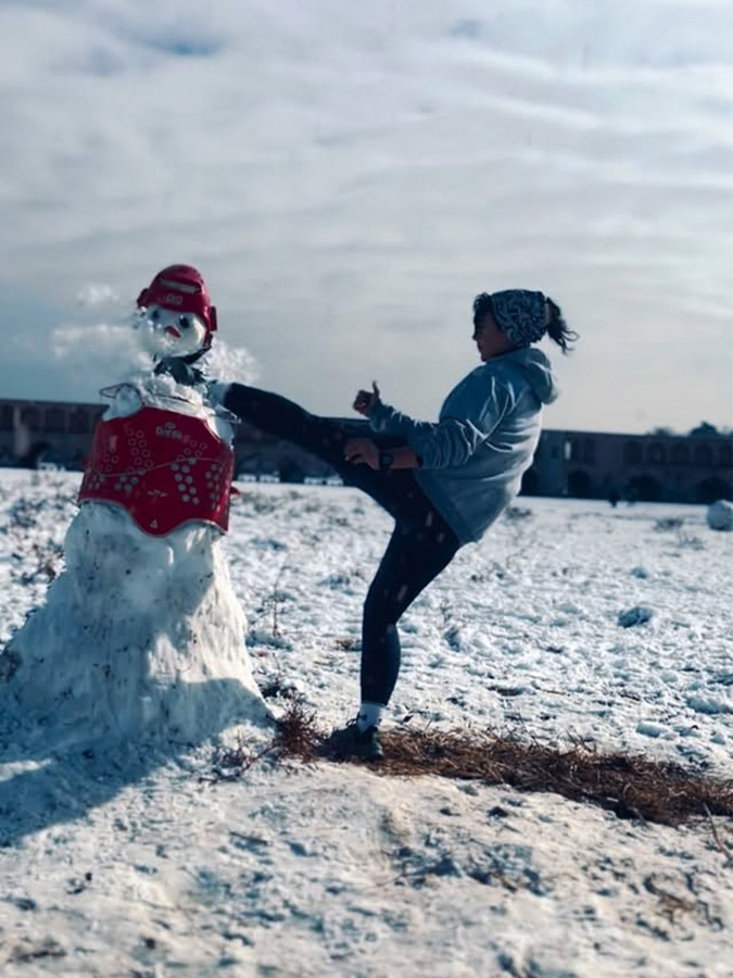 بیوگرافی مبینا شاهپوری تکواندوکار ایرانی و مربی بانوان