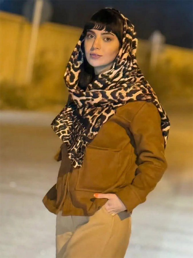 آشنایی با مهشید جوادی بازیگر نقش فریبا در سریال شغال