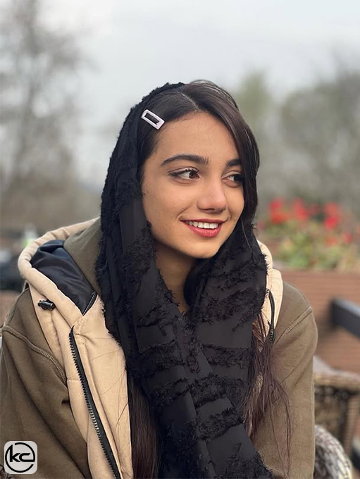 بیوگرافی الهه پور صالح 12