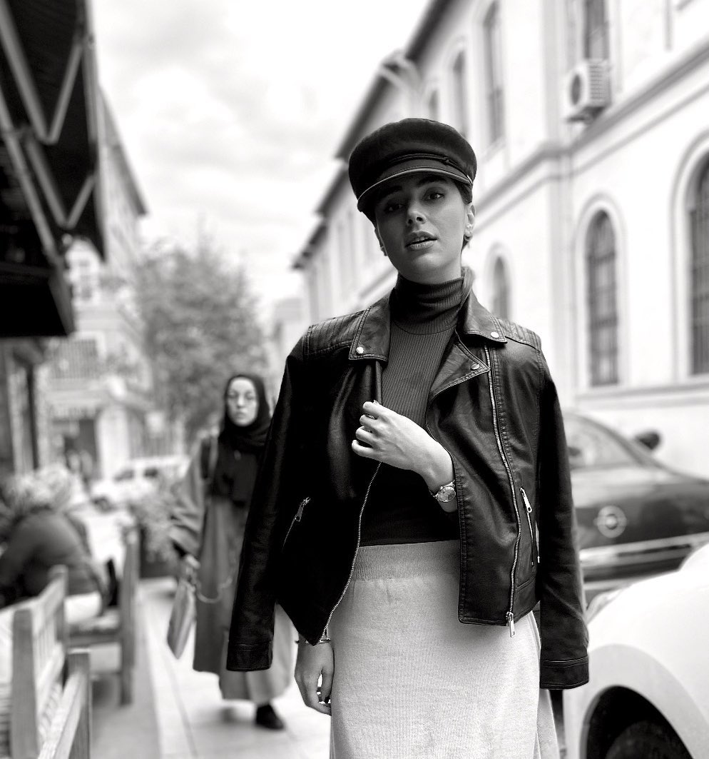 تصاویر لاله مرزبان بازیگر سینما 7