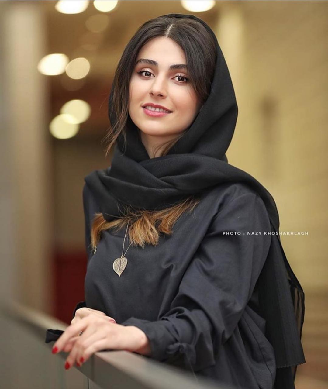 تصاویر لاله مرزبان بازیگر سینما 3