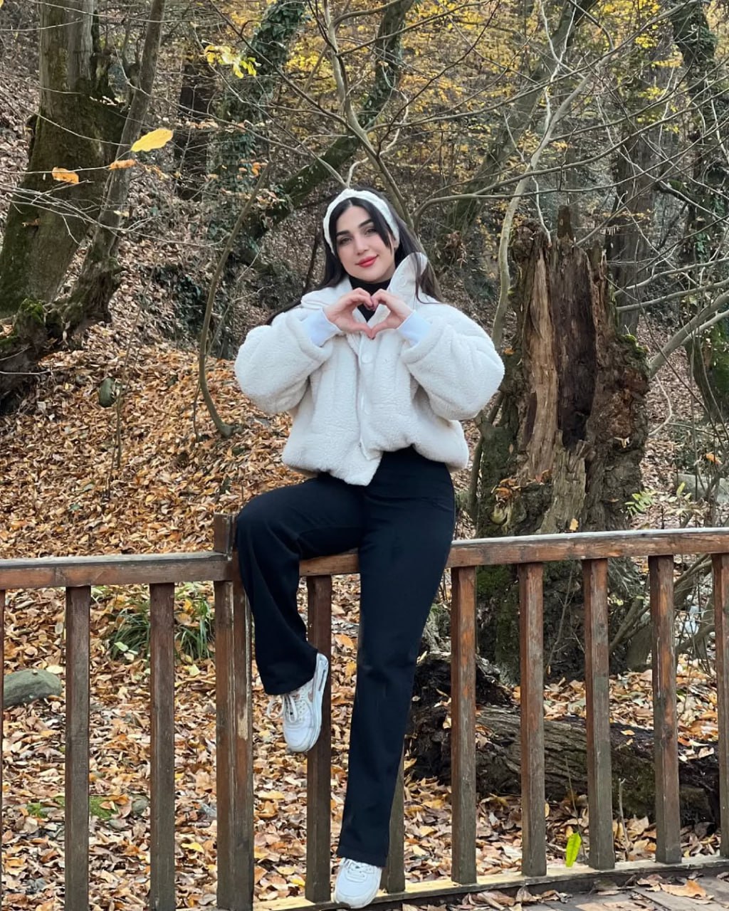 تصاویر زهرا جودکی 5