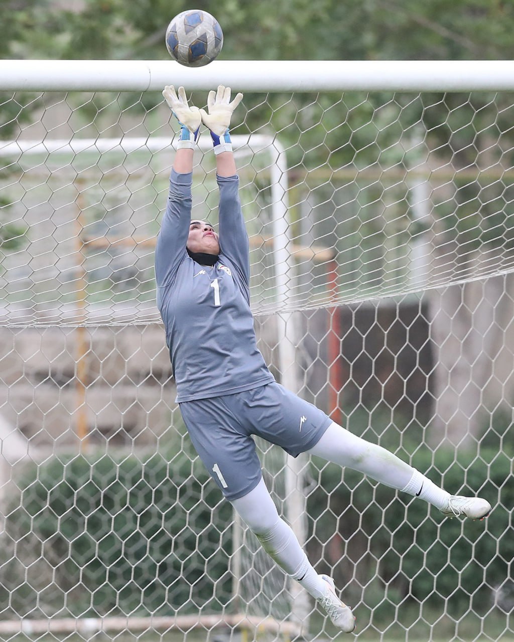 تصاویر زهرا خواجوی دروازه بان زن 2