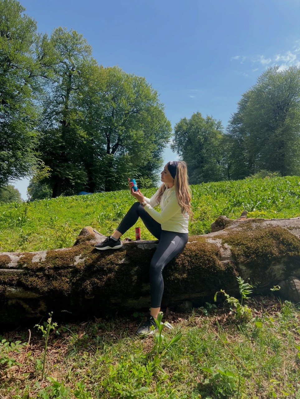 تصاویر زهرا خواجوی دروازه بان زن 1