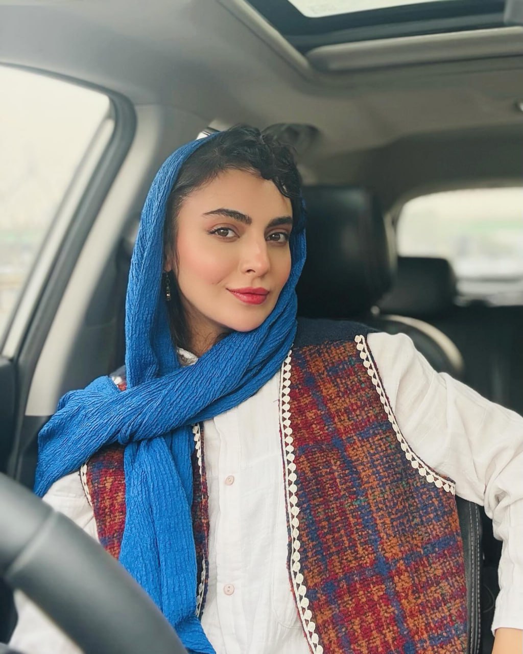 تصاویر جدید مهشید جوادی بازیگر 4