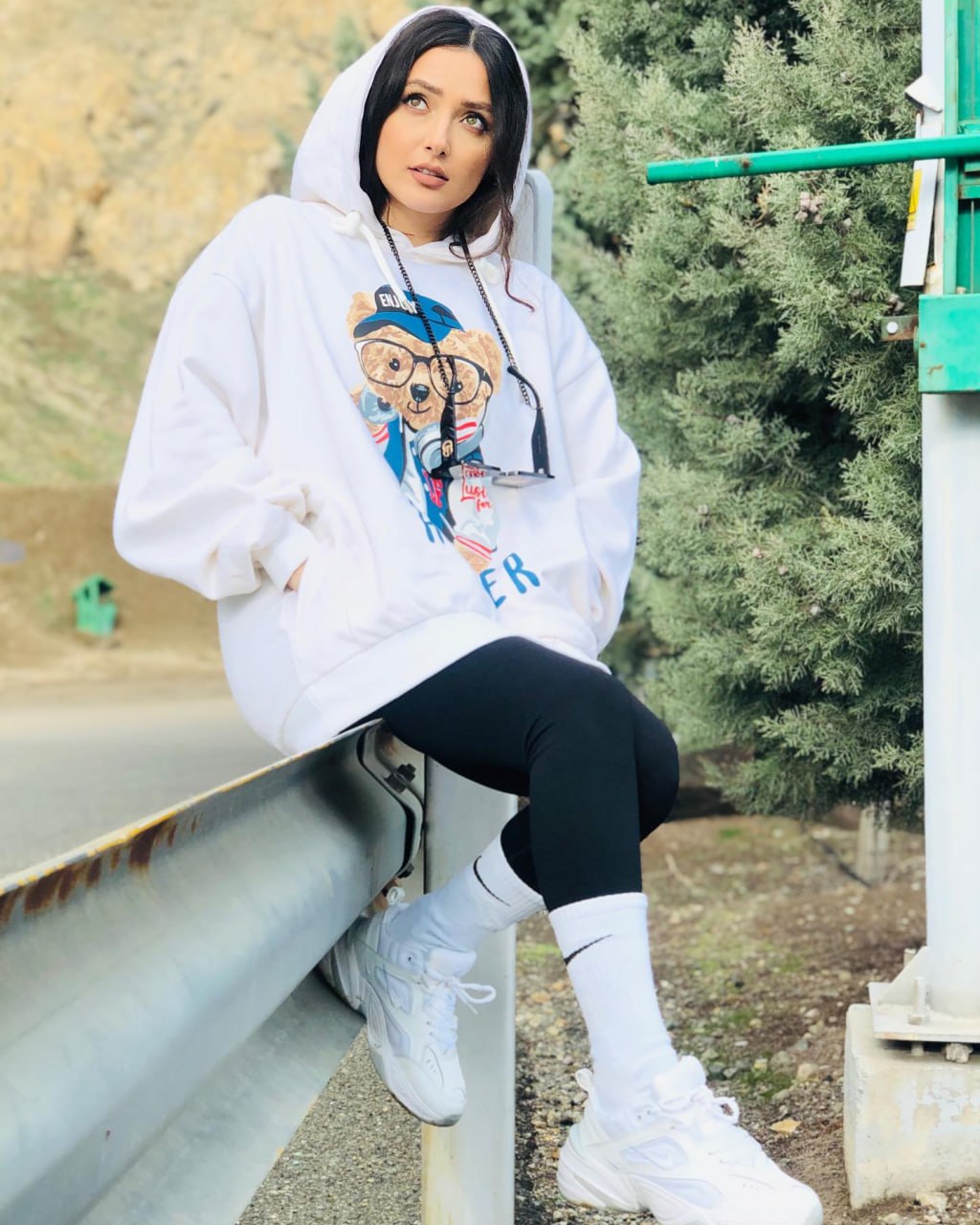 تصاویر نورا محقق بازیگر 7