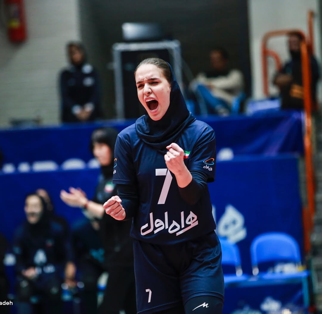 تصاویر شقایق حسن خانی والیبالیست تیم ملی 7