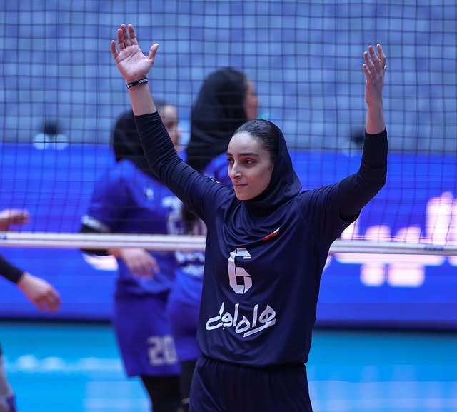 تصاویر پریا حاجتمند مدافع میانی تیم والیبال بانوان 6