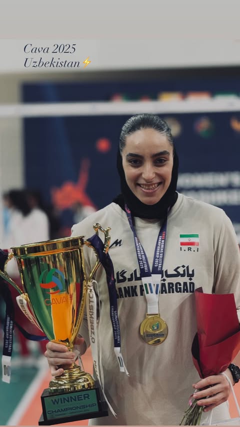 تصاویر پریا حاجتمند مدافع میانی تیم والیبال بانوان 2