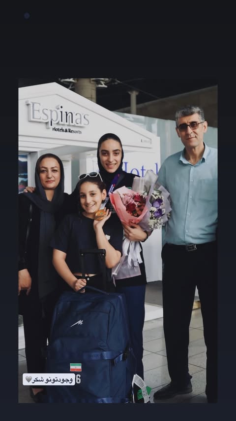 تصاویر پریا حاجتمند مدافع میانی تیم والیبال بانوان 1