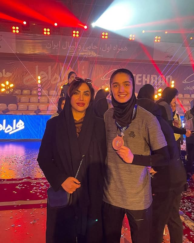 تصاویر نازنین علیزاده والیبالیست 9