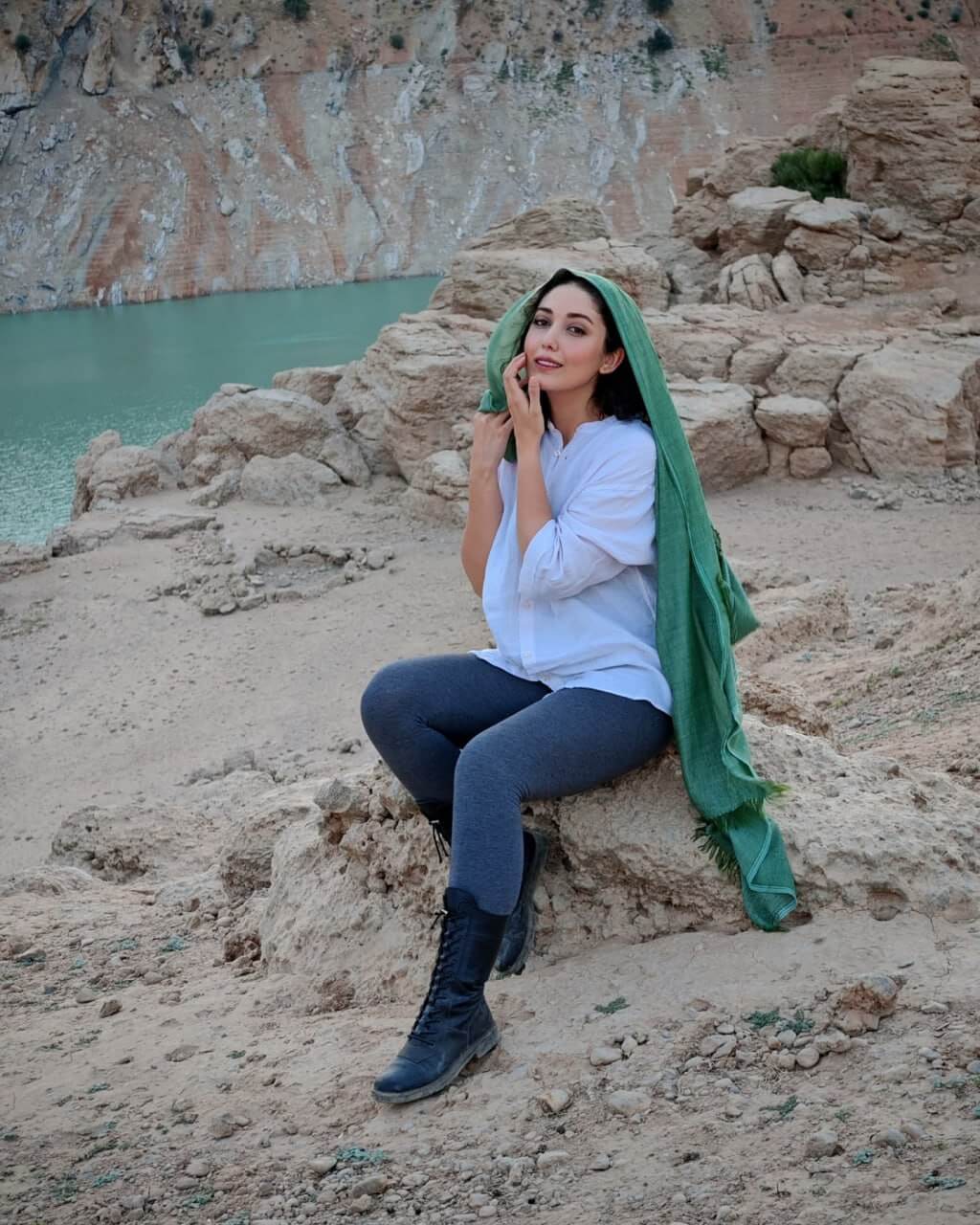 تصاویر شادی خلیلی 4