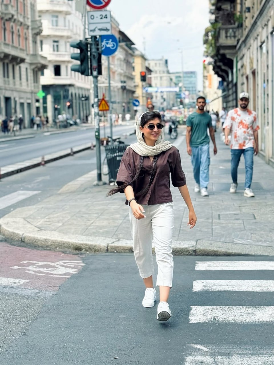 عکس مهسا صفرزاده اسکیت 5