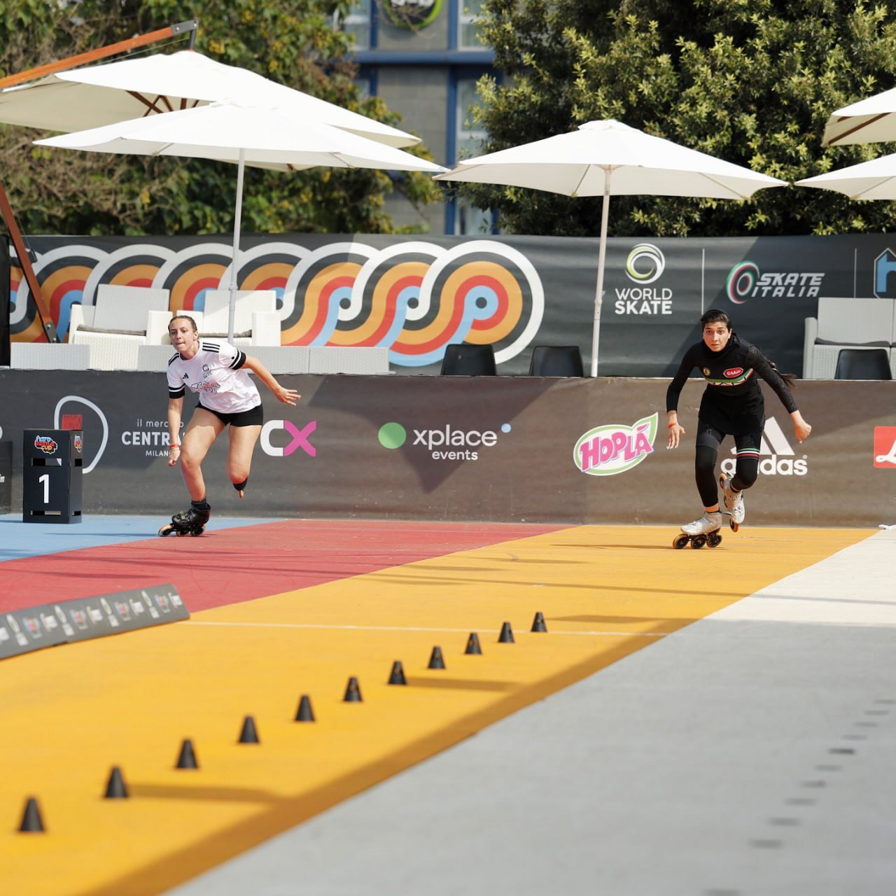 عکس مهسا صفرزاده اسکیت 4