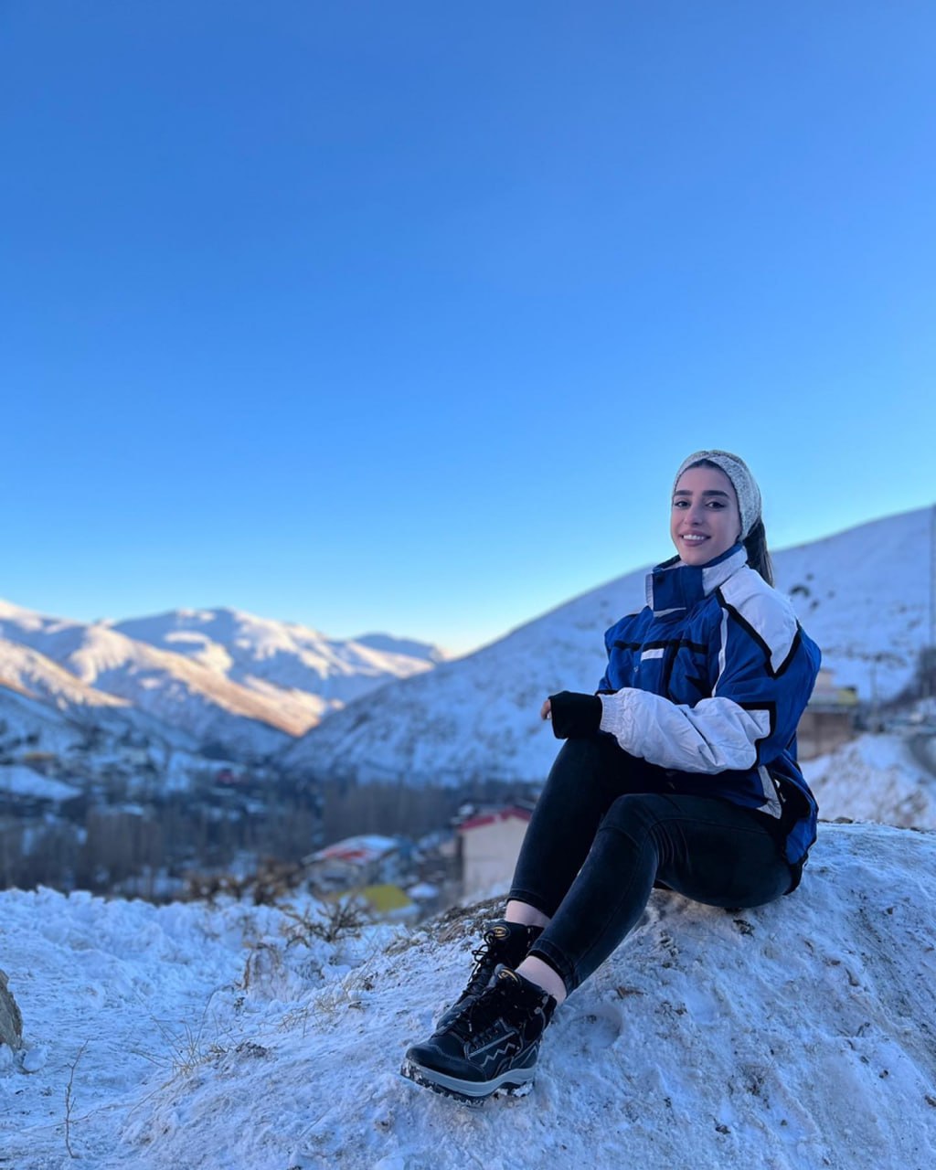 تصاویر فاطمه صادقی کاراته 8