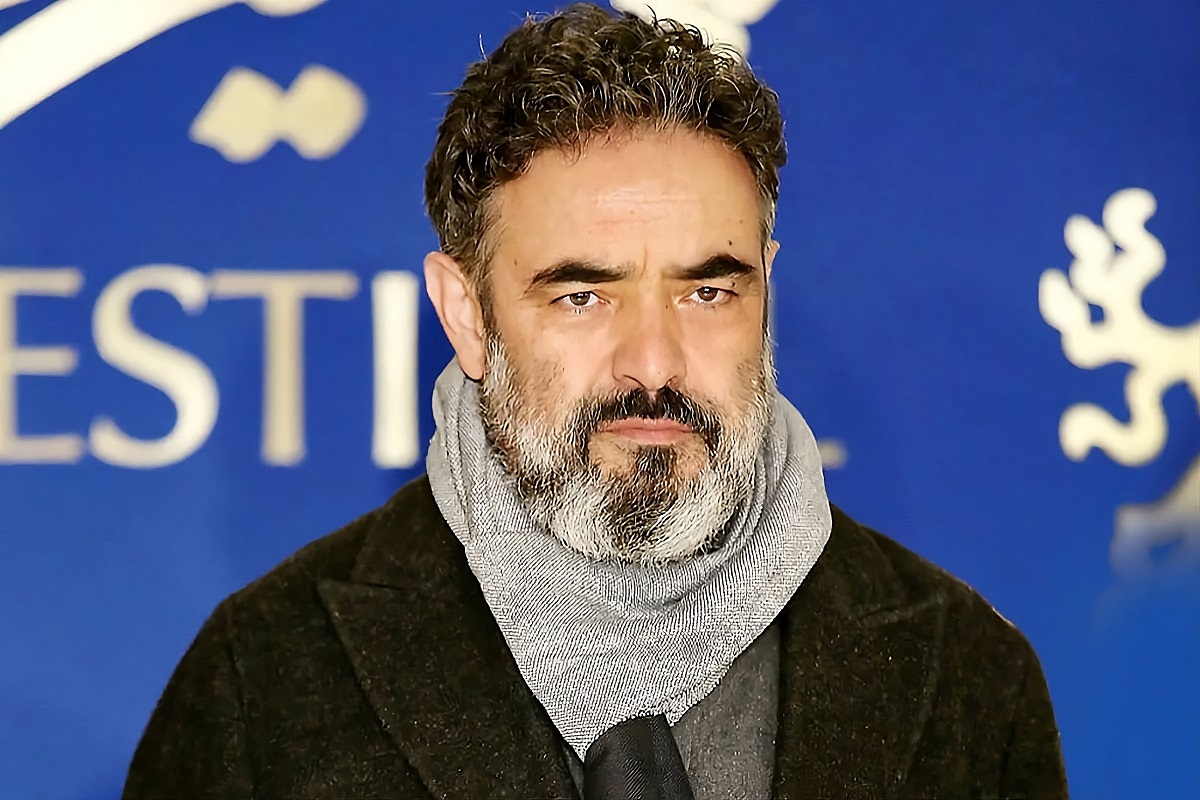 حسن معجونی بازیگر سریال شش ماهه