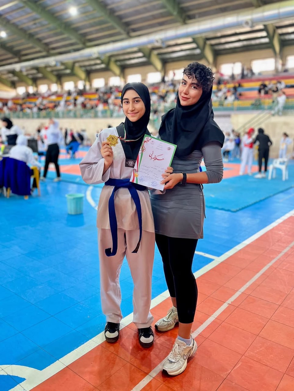 تصاویر مبینا شاهپوری 10