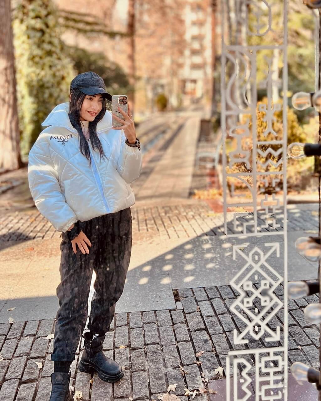 مبینا شریفی تکواندوکار ایرانی