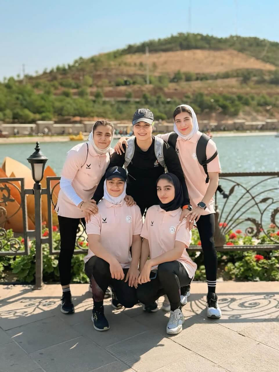 دینا رستمی در اردوی ورزشی