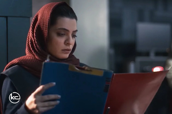 بهار کاتوزی در نقش شیوا حقی