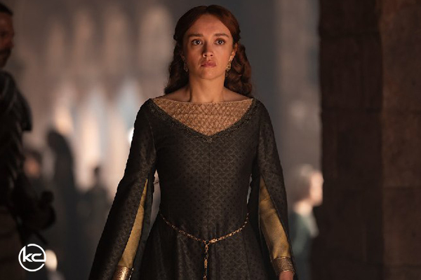 ۳. اولیویا کوک Olivia Cooke، آلیسنت هایتاور
