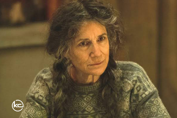 هریت والتر Harriet Walter در نقش مارتا واکر Martha Walker