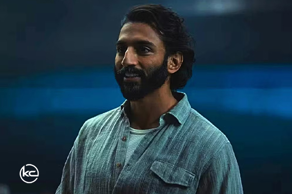اوی نش Avi Nash در نقش لوکاس کایل Lukas Kyle
